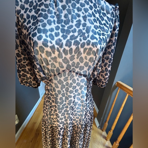 Drop Waist Leopard Print Dress - Picture 5 of 10